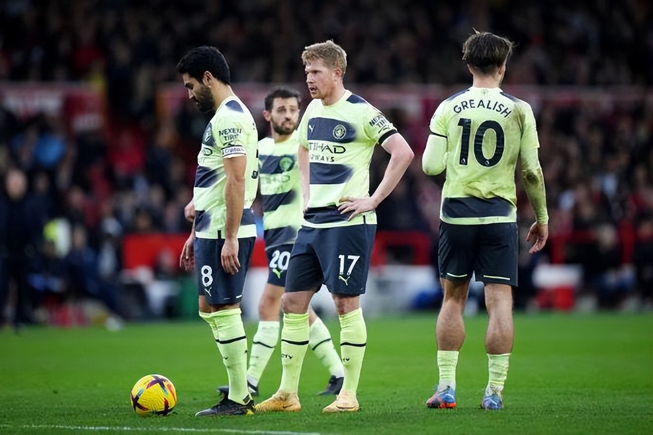 热刺主场迎战布伦特福德，渴望终结5轮不胜，提升士气，看好主场取胜。