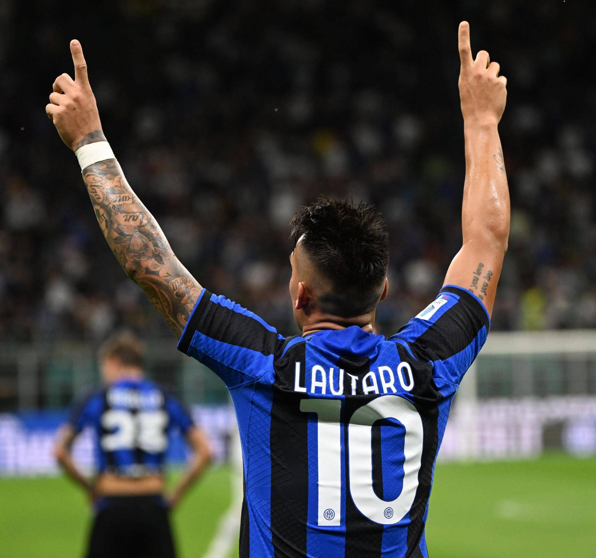 图拉姆：大家都说国米更强，但米兰有优秀球员和最强门将之一