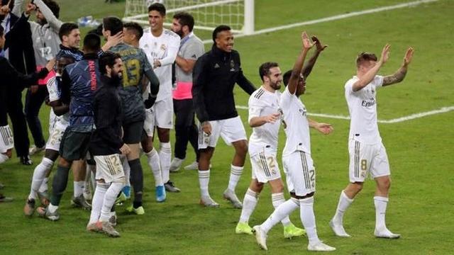 某队因违规遭重罚，官方回应惹争议