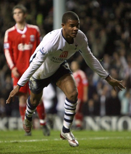 魔术主帅谈生病离场：我感觉头晕目眩，对阵绿军可以正常指挥