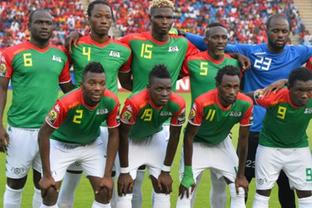 篮球勇士官方宣布新签合同细节